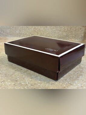 Authentic Coach Storage box for Wallet Empty small